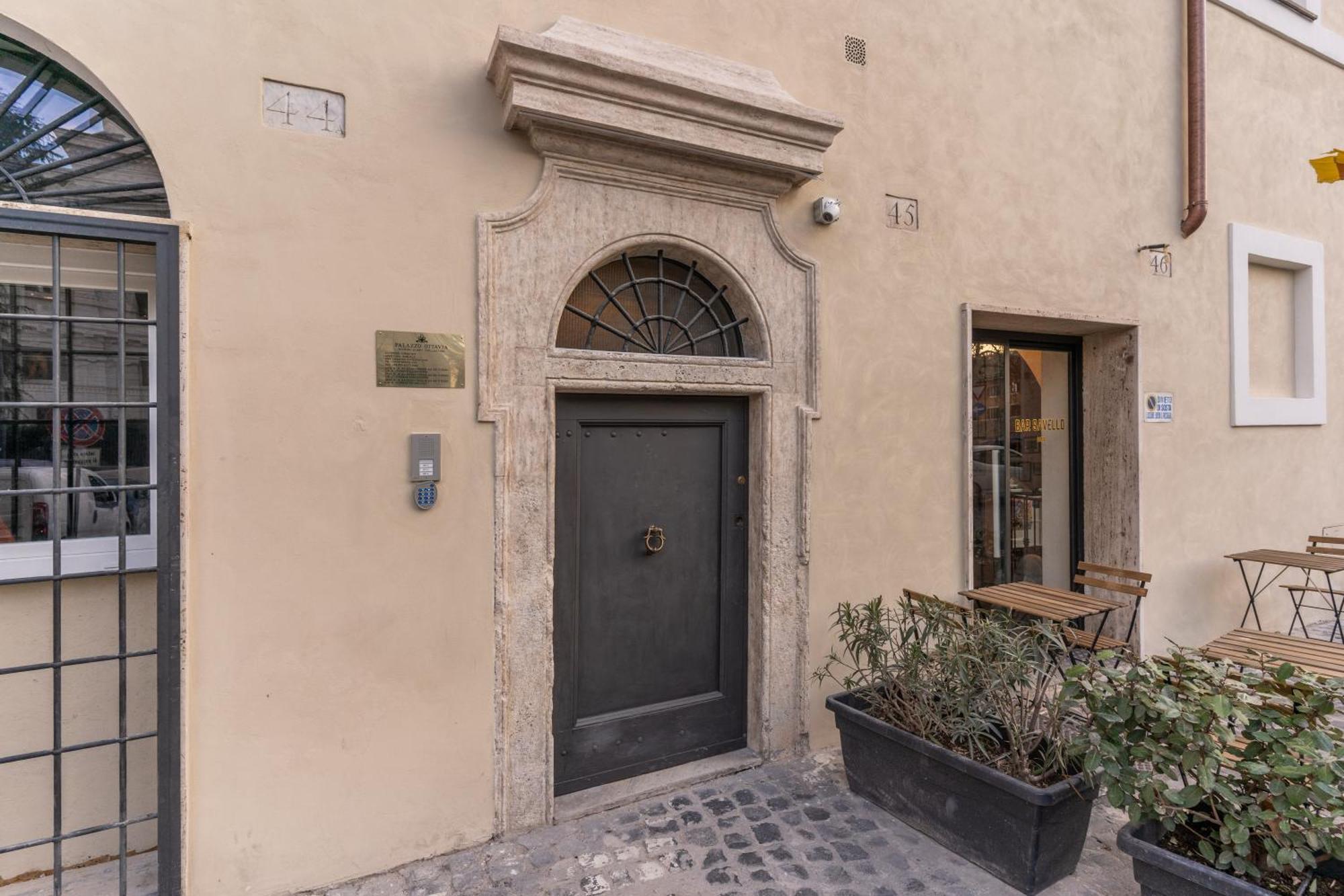 Palazzo Ottavia - La Maison D'Art Collection Рим Экстерьер фото